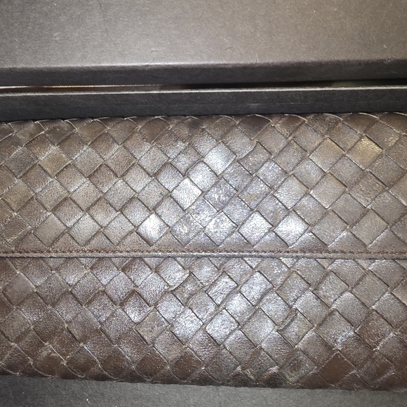 Bottega Veneta Brown Woven Wallet - Picture 2 of 8
